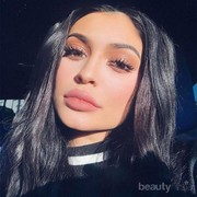 Menggunakan Eyelash Extension, Yuk Rawat dengan 5 Tips Mudah Ini!