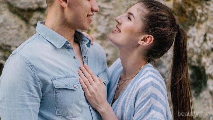 10 Momen Kebersamaan Si Cantik Mikaila Patritz dan Suami, Selalu Romantis!