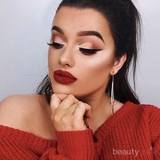 Tanpa Perlu Operasi Plastik, Ternyata Ini Rahasia Make Up untuk Membuat Bibir Terlihat Lebih Tebal