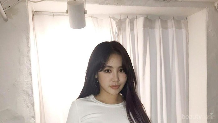 Setelah Sulli, Artis Korea Ini Alami Pelecehan Seksual Karena Pamer Perut Mulus