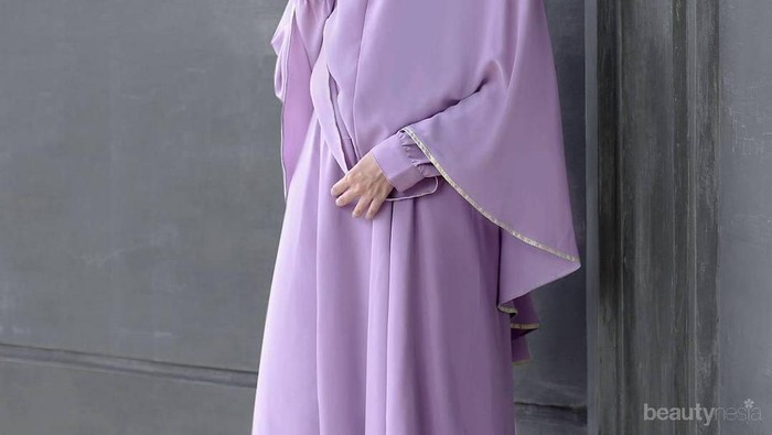 Tidak Ketinggalan, Ini Dia Artis-Artis yang Ikut Terjun di Dunia Bisnis Baju Muslim Indonesia