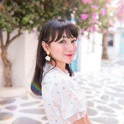 6 Pilihan Dress Cantik ala Nanda Arsyinta untuk Tampil Feminin Saat Liburan