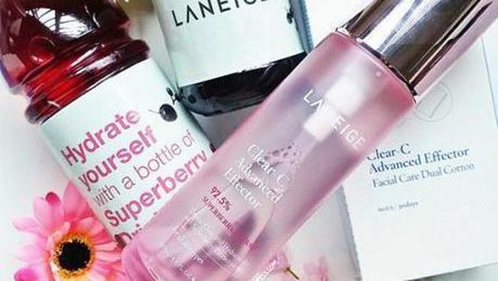 Wajib Punya! Laneige Clear-C Advanced Effector yang Bantu Atasi Bekas Jerawat Membandel Wajib Punya! Laneige Clear-C Advanced Effector yang Bantu Atasi Bekas Jerawat Membandel