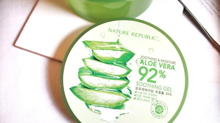 Minta pendapat dan pengalaman pakai Nature republic Aloe Vera 92% Soothing Gel. Ada yg ngga cocok? Minta pendapat dan pengalaman pakai Nature republic Aloe Vera 92% Soothing Gel. Ada yg ngga cocok?