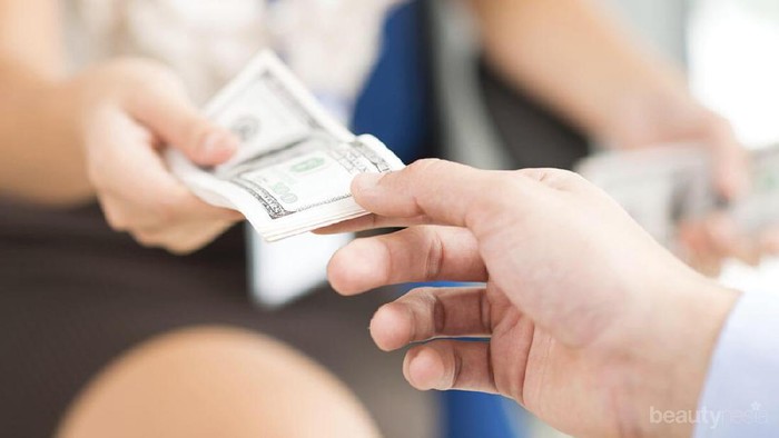 Kamu Harus Bijak, 6 Hal Ini yang Harus Kamu Lakukan Setelah Mendapat Gaji Pertama