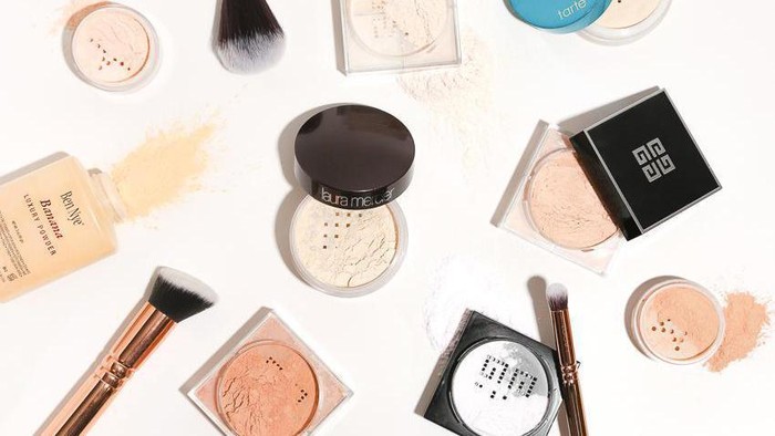 Ternyata Ini Lho Perbedaan 5 Jenis Bedak yang Eksis dalam Dunia Make Up, Ladies!