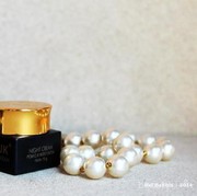 Dear, ada yang masih pakai Tje Fuk Whitening Cream? beneran bikin putih?