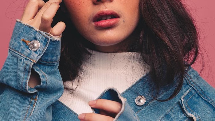 Wow, Ini yang Akan Terjadi Pada Wajahmu Setelah Kamu Berhenti Menggunakan Make Up!