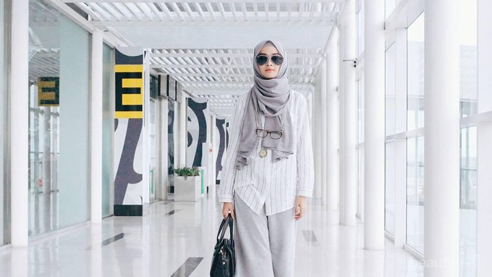Hijabers, Ini Dia Beberapa Fashion Item yang Harus Kamu Miliki!