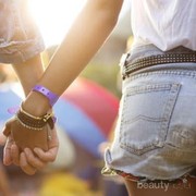 Susah Move On dari Cinta Pertama? Ternyata Ini Penyebabnya!