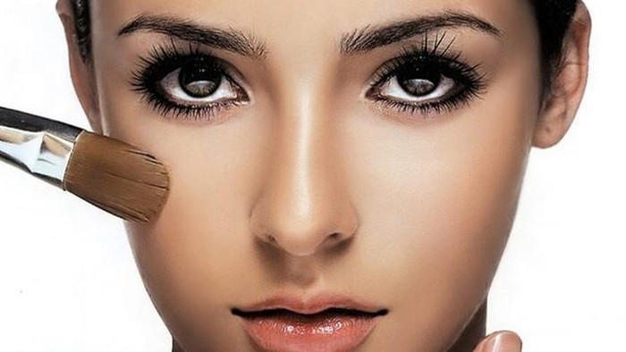 Tips dan Trik Bikin Make Up Super Glowing dan Eksotis untuk Pemilik Kulit Sawo Matang