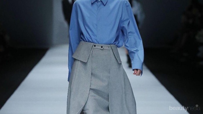 Maskulin dan Feminin dalam Satu Desain, Koleksi Rani Hatta di Pagelaran JFW 2020 Terlihat Stunning!