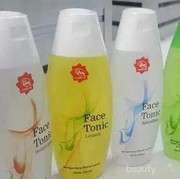Gak Mau Kulit Rusak Karena Salah Toner? Nih Rekomendasi Produk Viva Buat Kamu!