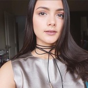 Buat Kamu yang Masih Remaja, Ini Dia Rekomendasi Makeup Lokal yang Wajib Kamu Punya!