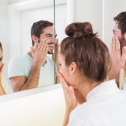 Bisa Jadi Momen Seru Berdua, Inilah 5  Produk Skincare yang Bisa Kamu Gunakan Bersama Si Dia!
