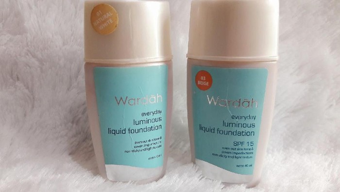 Ladies, Ingin Membeli Foundation Wardah? Inilah Varian Foundation Wardah yang Bisa Kamu Coba!