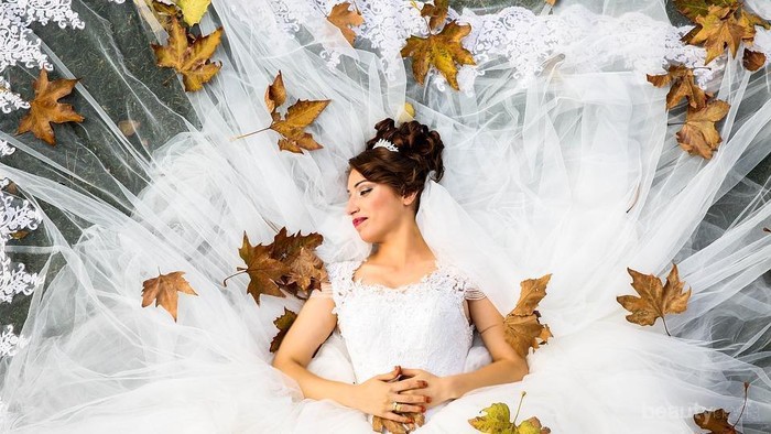 7 Rekomendasi Foundation Terbaik untuk Menyempurnakan Makeup Pernikahanmu