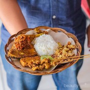 Selain Ruben Onsu, 5 Seleb Ini Juga Punya Bisnis Ayam Geprek