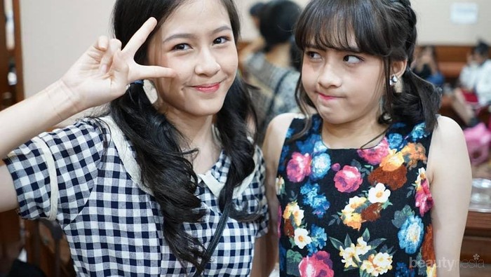 Manis Banget! Begini 8 Potret Kakak Beradik Zara-Kyla JKT48