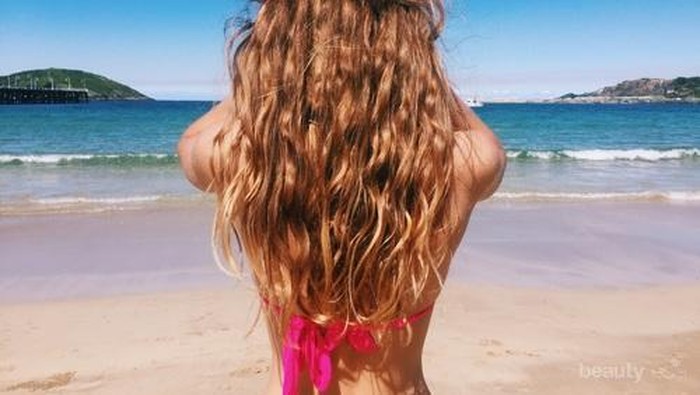 Anti Mati Gaya, Liburan ke Pantai Pakai Style Rambut Ini Aja!