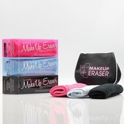 Efektif Hapus Makeup, Handuk Ini Cuma Butuh Air Lho