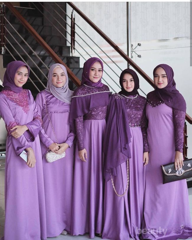 Tampil Cantik dan Playful Ini Inspirasi Bridesmaid Dress 