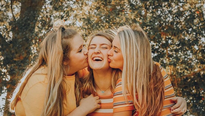 Jangan Sembarangan Pilih Teman, Ini 7 Tanda Dia Sahabat Sejati Kamu