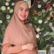 Beragam Alasan Artis Putuskan Berhijab, Mimpi Meninggal Jadi Alasan