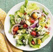 Resep: 4 Menu Salad Enak ala Restoran untuk Diet Sehat