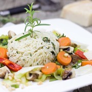 Jaga Tubuh Tetap Sehat, Yuk Konsumsi 5 Menu Makan Siang Berikut