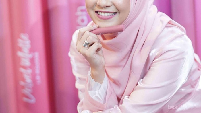 Colorfit Velvet Matte Lip Mousse yang Ringan dan Nyaman di Bibir