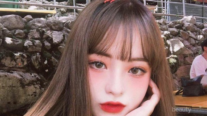 Makeup Tema Monokrom, Makeup Korea Simple untuk Pemula