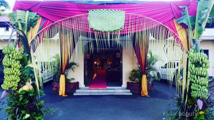 Mengusung Pernikahan Adat Jawa? Pastikan Kamu Siapkan 5 Hal Berikut