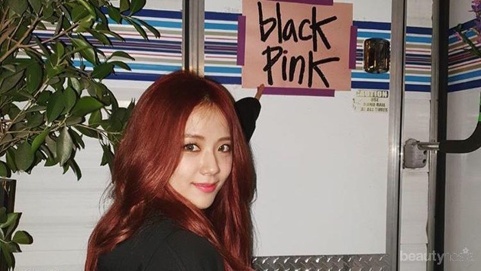 7 Style Feminin ala Jisoo BLACKPINK yang Bisa Jadi Inspirasi
