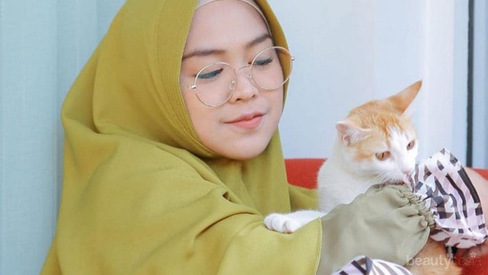 Begini Cara Memilih Hijab untuk Kamu yang Berwajah Bulat