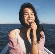 Belajar Mencintai Diri Sendiri dari Maudy Ayunda, Gadis Cantik yang Sadar pada Potensi Diri