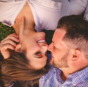Beda Ekspresi Cinta Cewek dan Cowok Ketika LDR, Mau Tahu?