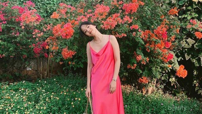 Menarik, Elxi Elvina Punya Tips Mix and Match untuk Ubah Split Dress Jadi Multifungsi