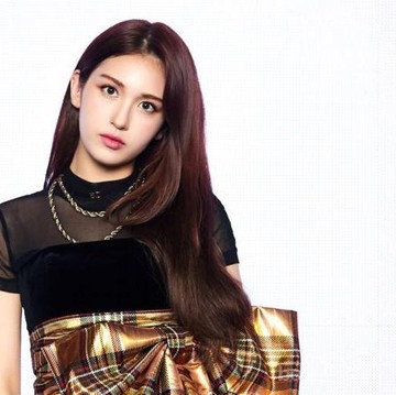 img-title Dianggap Gagal Jadi Solois, Kode Comeback Jeon Somi Dapat Sindiran Netter