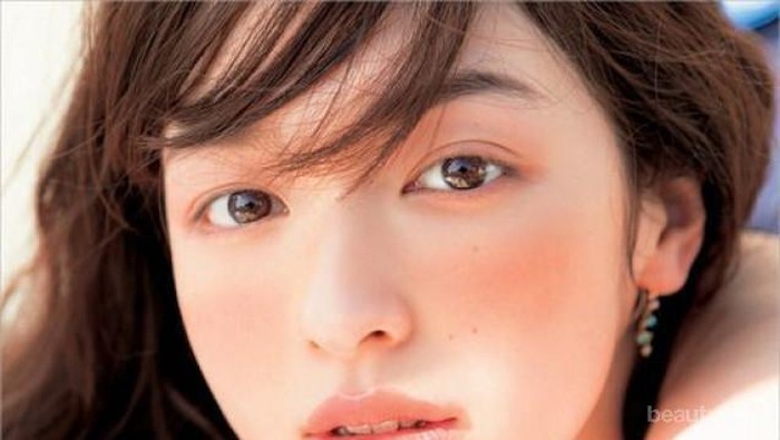 Tutorial Hangover Makeup, Tren Riasan yang Sedang Booming di Tokyo