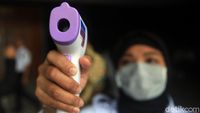 Cek Suhu Tubuh Pakai Thermo Gun, Lebih Akurat di Tangan atau Dahi?