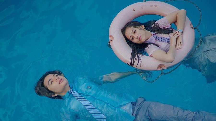 Zara Adhisty Bisa Berenang Berkat Film Mariposa 5 fakta film Mariposa.