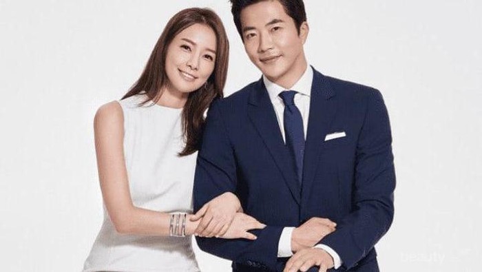 Berani Nikah Muda, 7 Selebriti Korea Ini Punya Kehidupan Rumah Tangga yang Bahagia