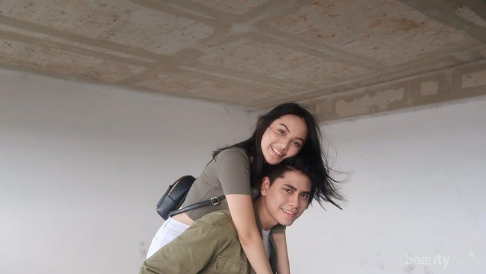 10 Potret Manis Aisyah Aqilah dan Athalla Naufal, Kelewat Romantis!