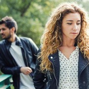 Ketahui Ladies, 5 Gejala Ini Tanda Kamu Berada dalam Toxic Relationship