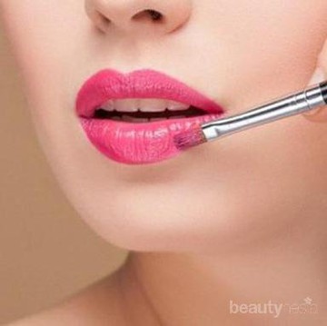 Murah dan Berkualitas, 6 Lipstik di bawah Rp 100 Ribu Ini Cocok untuk Bibir Hitam