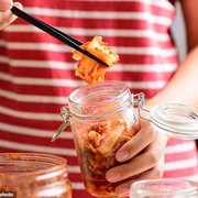 Banyak yang Belum Tahu, Kimchi Ternyata Bisa Cegah Rambut Rontok Lho