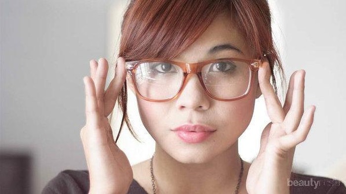 [FORUM] Kulit belang karna menggunakan kacamata nih!