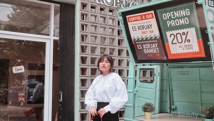6 Mix and Match Style Celana Pendek ala Influencer Indonesia 6 Mix and Match Style Celana Pendek ala Influencer Indonesia