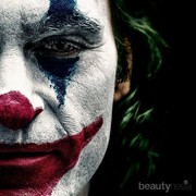 Review Film Joker: Masa Lalu dengan Sisi Kelam yang Menyedihkan